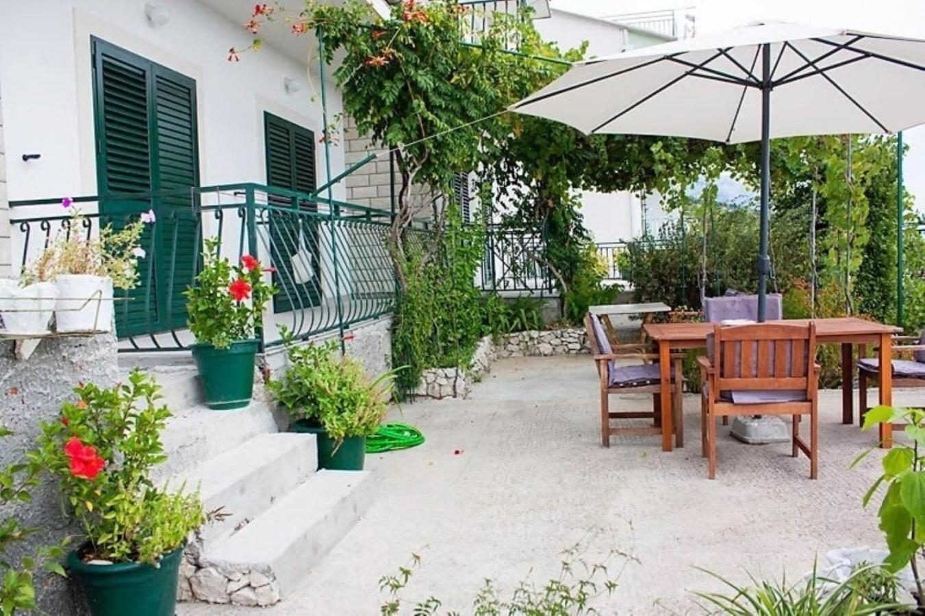Apartment Ante Brela Kültér fotó