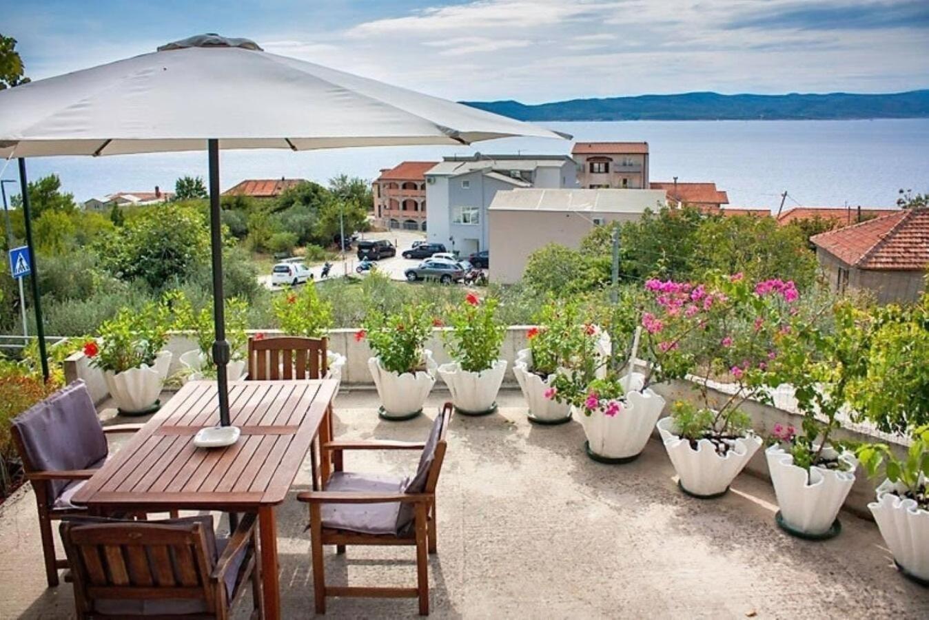Apartment Ante Brela Kültér fotó